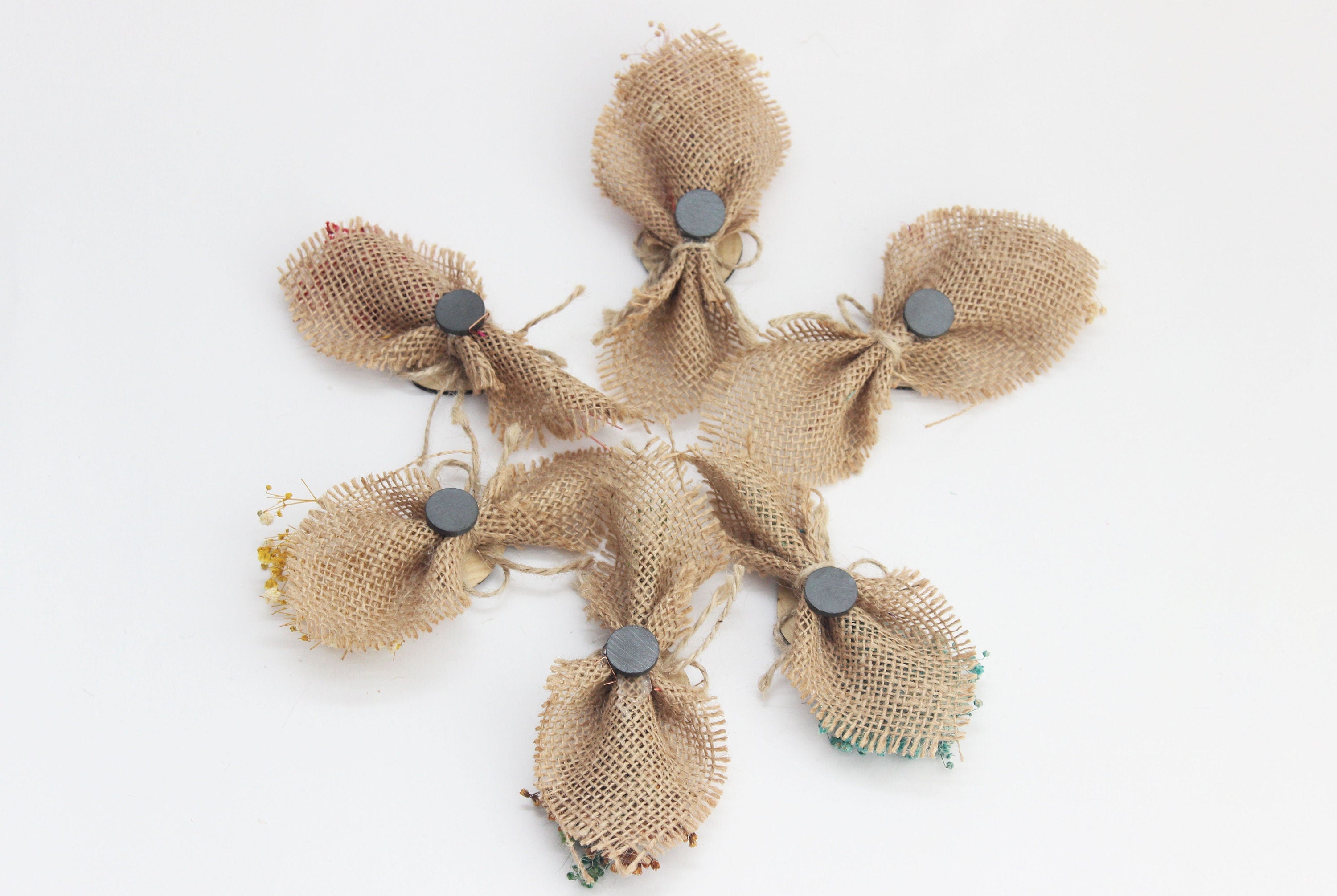 Personalized Mini Dried Flowers Shir Bouquet with Jute Rope for Guest Favors