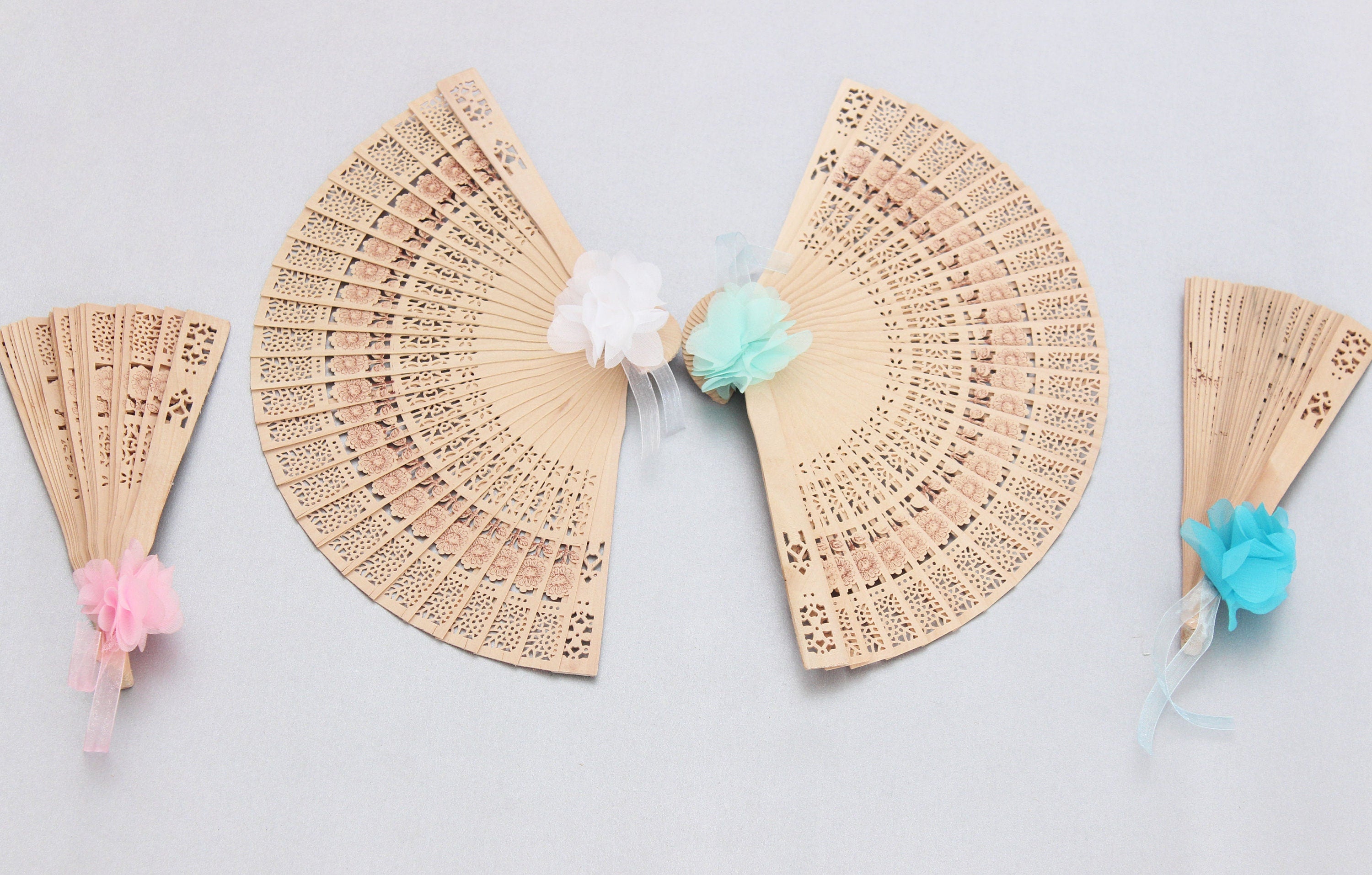 Personalized Bamboo Fan For Guest Favors With Tulle with Flower Decorations